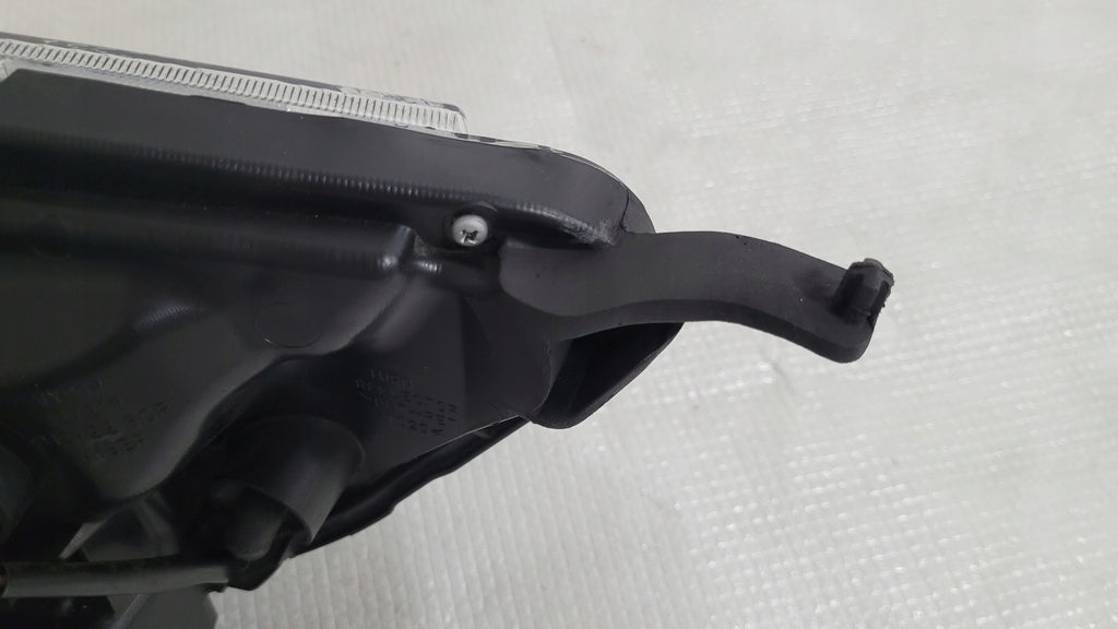 Frontscheinwerfer Mitsubishi Asx 8301C879 63943517 Xenon Links Headlight