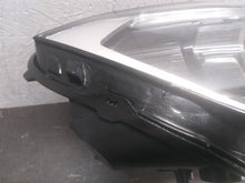 Laden Sie das Bild in den Galerie-Viewer, Frontscheinwerfer BMW X1 F48 5A01172-02 LED Rechts Scheinwerfer Headlight SCH8880633607up