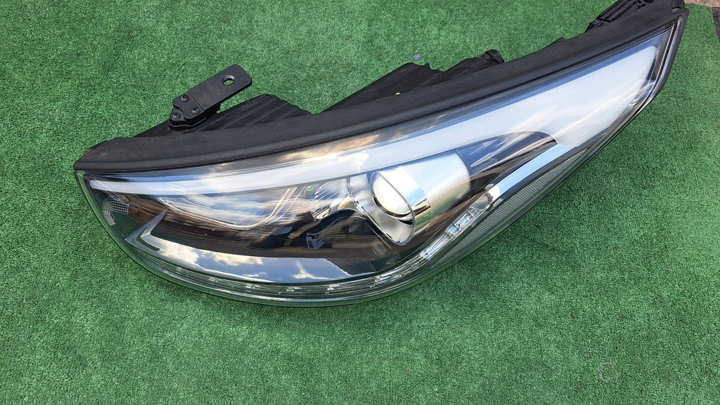 Frontscheinwerfer Hyundai Ix35 Links Scheinwerfer Headlight