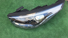 Load image into Gallery viewer, Frontscheinwerfer Hyundai Ix35 Links Scheinwerfer Headlight