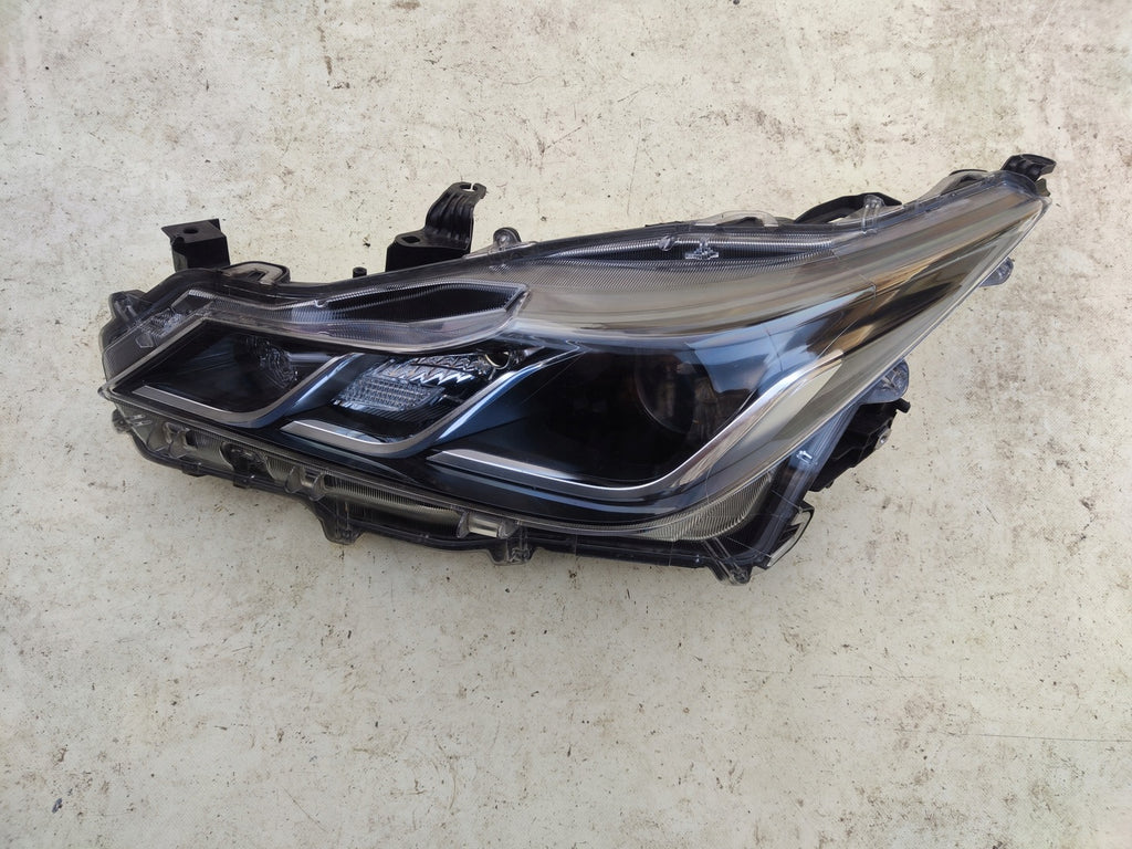 Frontscheinwerfer Toyota Corolla 19345F 81150-02T31-00 236544581 LED Links