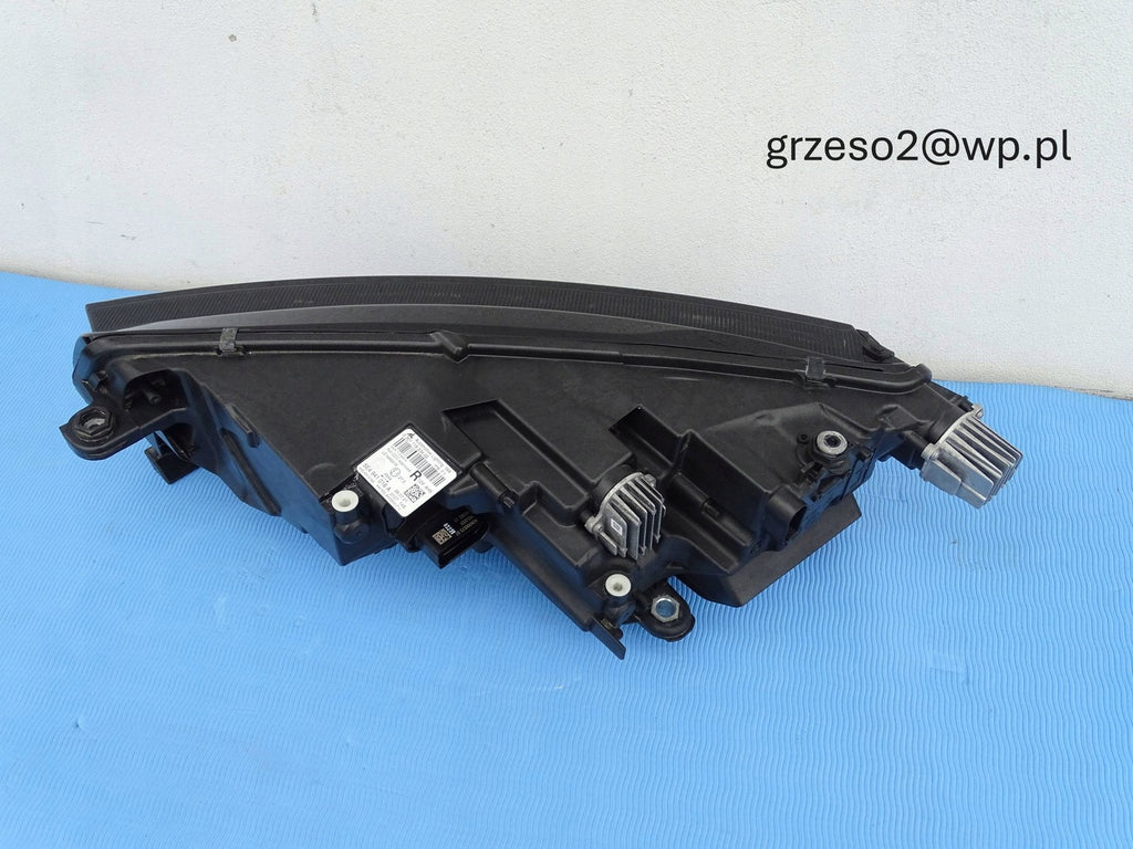 Frontscheinwerfer Skoda Octavia IV 5E4941016A Full LED Rechts Headlight SCH6258174770rl