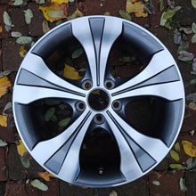Load image into Gallery viewer, 1x Alufelge 18 Zoll 7.0" 5x114.3 50ET T1G18070B Honda Hrv Hr-V Civic I Crv Cr-V FEL9301166073fy