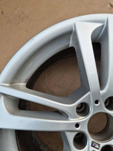 Laden Sie das Bild in den Galerie-Viewer, 1x Alufelge 19 Zoll 9.5" 5x120 48ET Glanz Silber 7844251 BMW X3 F25 Rim Wheel FEL9133912593qm