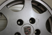 Laden Sie das Bild in den Galerie-Viewer, 1x Alufelge 16 Zoll 6.0" 5x130 96436211201 Porsche Rim Wheel FEL7466512153pu