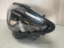 Laden Sie das Bild in den Galerie-Viewer, Frontscheinwerfer Mercedes-Benz W247 A2479062503 Full LED Links Headlight SCH9810445499sc