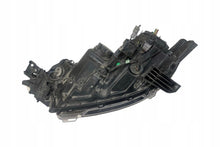 Laden Sie das Bild in den Galerie-Viewer, Frontscheinwerfer Mitsubishi Outlander I 8301C854 R0094T0K9Z Rechts Headlight SCH7915160413cn