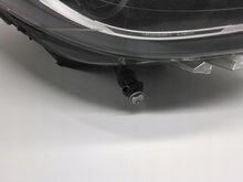Laden Sie das Bild in den Galerie-Viewer, Frontscheinwerfer Mercedes-Benz W246 W242 030127127207 Xenon Rechts Headlight SCH7367787361hl