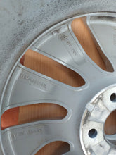 Load image into Gallery viewer, 1x Alufelge 18 Zoll 8.0&quot; 5x112 26ET Glanz Silber 4K8601025AB Audi A7 Rim Wheel