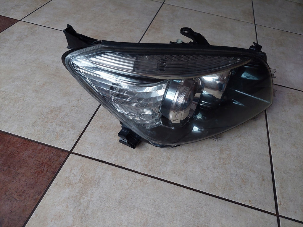 Frontscheinwerfer Toyota III Rechts Scheinwerfer Headlight SCH2256675031fj