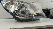 Laden Sie das Bild in den Galerie-Viewer, Frontscheinwerfer Hyundai I20 9102-1J0XX Rechts Scheinwerfer Headlight