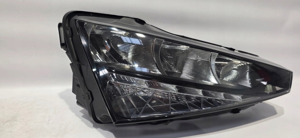 Frontscheinwerfer Skoda Scala 657941016 LED Rechts Scheinwerfer Headlight SCH4727501695gw
