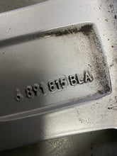 Load image into Gallery viewer, 1x Alufelge 17 Zoll 6.5" 5x112 39ET Glanz Schwarz 6856041 Mini F60 Rim Wheel FEL5599714188je