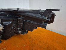 Laden Sie das Bild in den Galerie-Viewer, Frontscheinwerfer Toyota Hilux VIII 81110-0KU80 Rechts Scheinwerfer Headlight SCH6939641873cr