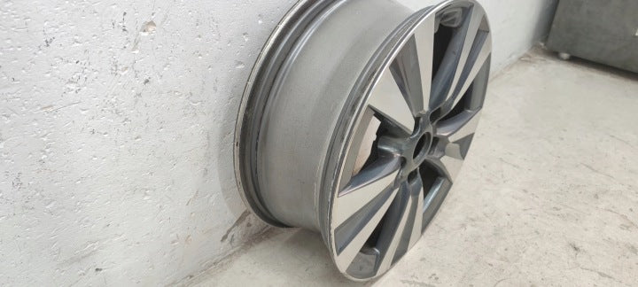 1x Alufelge 17 Zoll 6.0" 5x114.3 45ET Matt M4186UA6 Nissan I Rim Wheel FEL8362732932kv