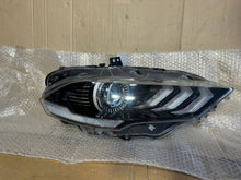 Laden Sie das Bild in den Galerie-Viewer, Frontscheinwerfer Ford JR3B-13005 LED Rechts Scheinwerfer Headlight SCH9002341221zt