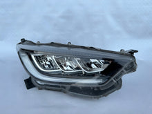 Laden Sie das Bild in den Galerie-Viewer, Frontscheinwerfer Toyota Yaris LED Rechts Scheinwerfer Headlight