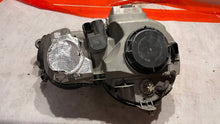 Laden Sie das Bild in den Galerie-Viewer, Frontscheinwerfer Mercedes-Benz W210 A2108204061 Xenon Rechts Headlight SCH7524706743cn