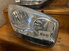 Laden Sie das Bild in den Galerie-Viewer, Frontscheinwerfer Kia Venga Ein Stück (Rechts oder Links) Scheinwerfer Headlight