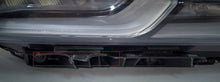 Load image into Gallery viewer, Frontscheinwerfer Hyundai Santa Fe IV 92208-S1000 92208-S LED Rechts Headlight