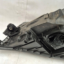 Laden Sie das Bild in den Galerie-Viewer, Frontscheinwerfer Skoda Octavia III 5E1941016D Rechts Scheinwerfer Headlight SCH9874954822lv