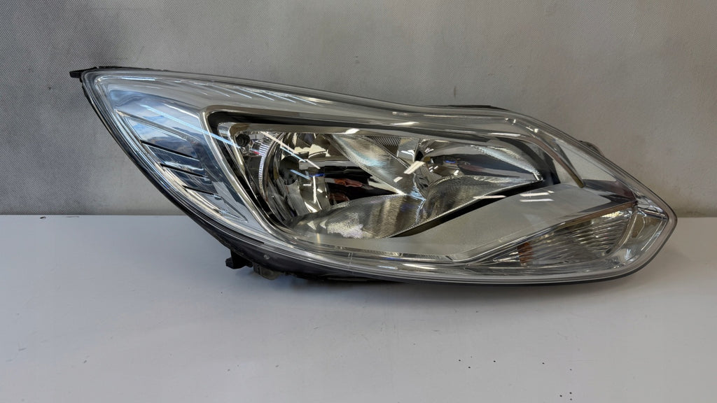 Frontscheinwerfer Ford Focus BM51-13W029-NB Rechts Scheinwerfer Headlight SCH7913003025cw
