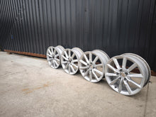 Laden Sie das Bild in den Galerie-Viewer, 4x Alufelge 17 Zoll 7.0" 5x112 43ET 8U0601025S Audi Q3 Rim Wheel FEL9495335965uw