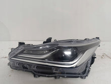Laden Sie das Bild in den Galerie-Viewer, Frontscheinwerfer Toyota Corolla 81150-02T51 Full LED Links Headlight SCH1596830370lm