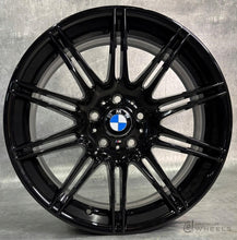 Load image into Gallery viewer, 1x Alufelge 19 Zoll 8.0" 5x120 37ET Glanz Schwarz 8037141 BMW E91 E93 E90 E92 FEL5316237261bh