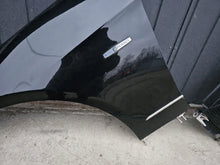 Laden Sie das Bild in den Galerie-Viewer, Kotflügel Mercedes-Benz W212 2128810101 A2128810101 Vorne Links