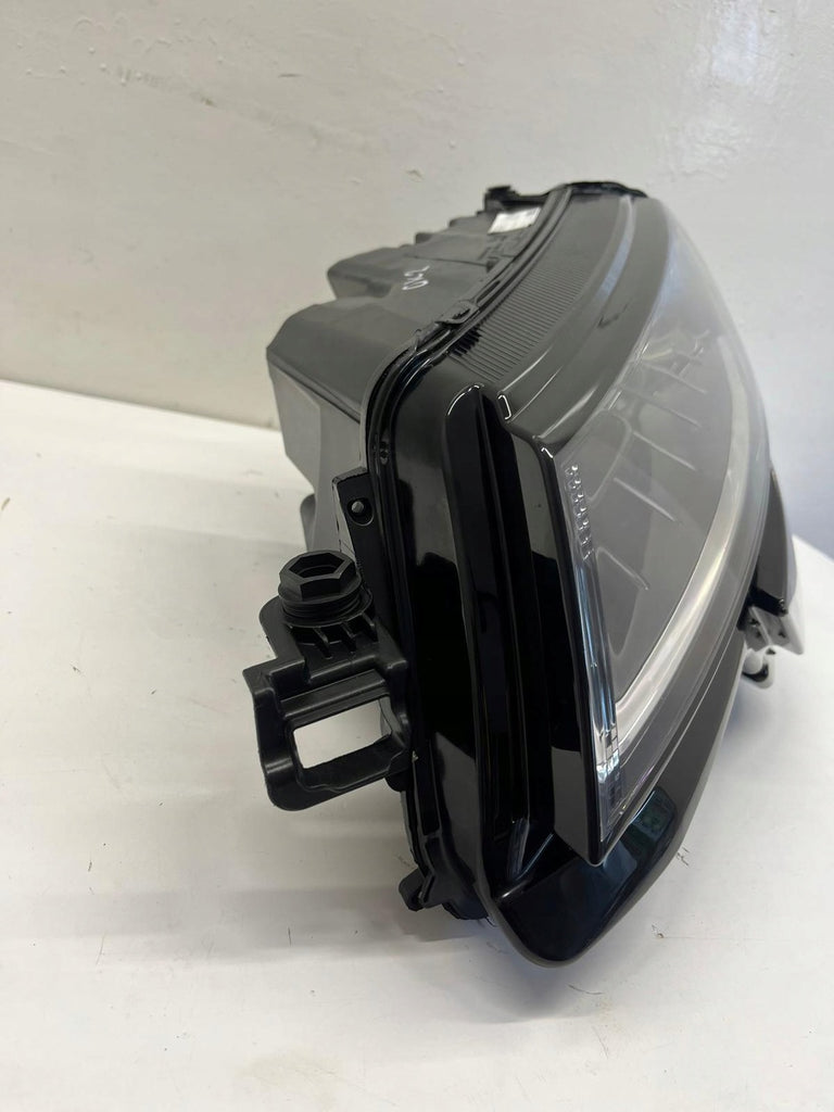 Frontscheinwerfer Skoda Karoq 57B941015D Links Scheinwerfer Headlight SCH3902566408bc