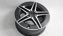 Laden Sie das Bild in den Galerie-Viewer, 1x Alufelge 18 Zoll 5x112 A2064017600 Mercedes-Benz W206 Rim Wheel FEL4916546898ab