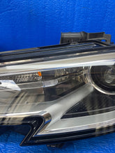 Laden Sie das Bild in den Galerie-Viewer, Frontscheinwerfer Audi A3 8V0941005E Xenon Links Scheinwerfer Headlight