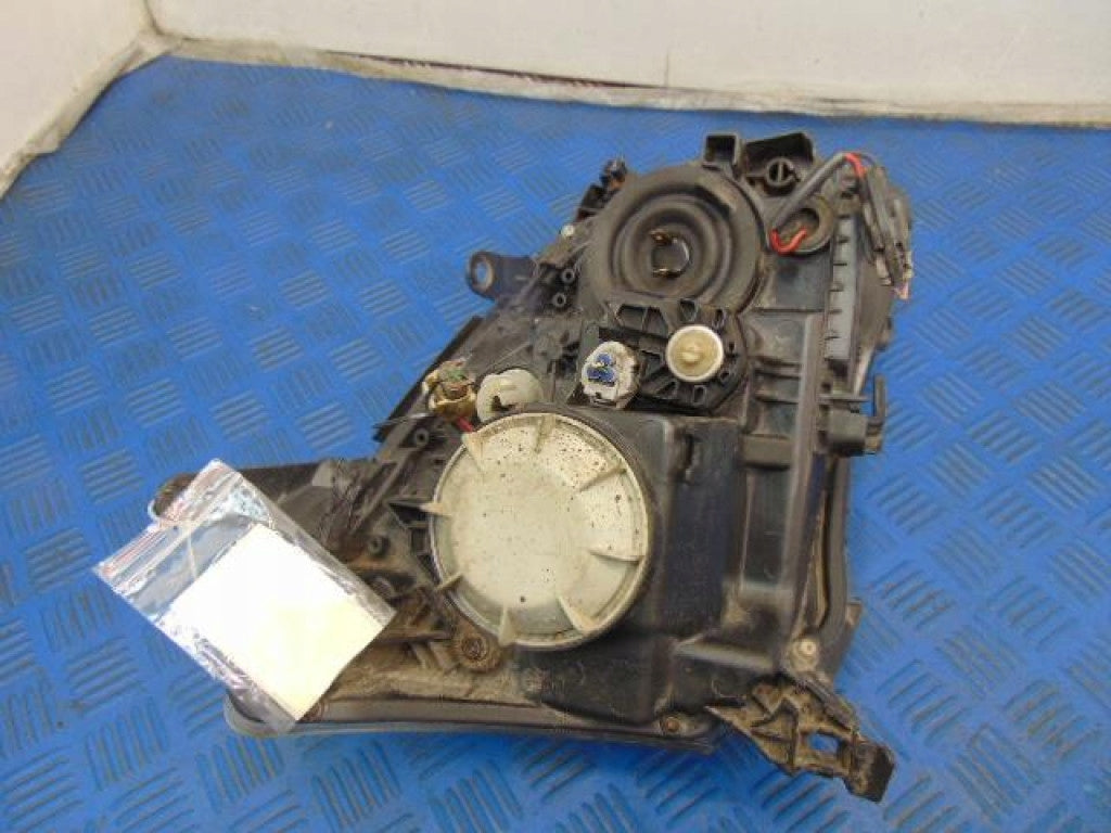 Frontscheinwerfer Toyota Avensis 0821211L1L Ein Stück (Rechts oder Links)