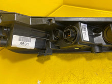 Laden Sie das Bild in den Galerie-Viewer, Frontscheinwerfer Hyundai Kona 92207 LED Links Scheinwerfer Headlight SCH4944657263di