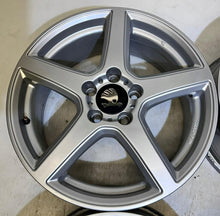 Load image into Gallery viewer, 4x Alufelge 17 Zoll 7.5" 5x112 47ET Silber Rim Wheel FEL2332177484rf
