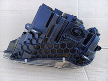 Load image into Gallery viewer, Frontscheinwerfer BMW F26 X3 F25 7401131 7401132 Xenon Rechts Headlight SCH5755731800re