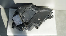Laden Sie das Bild in den Galerie-Viewer, Frontscheinwerfer Skoda Karoq 57B941016B Full LED Rechts Scheinwerfer Headlight SCH9796805988bl