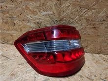 Load image into Gallery viewer, Rückleuchte Mercedes-Benz W212 Links Rearlight