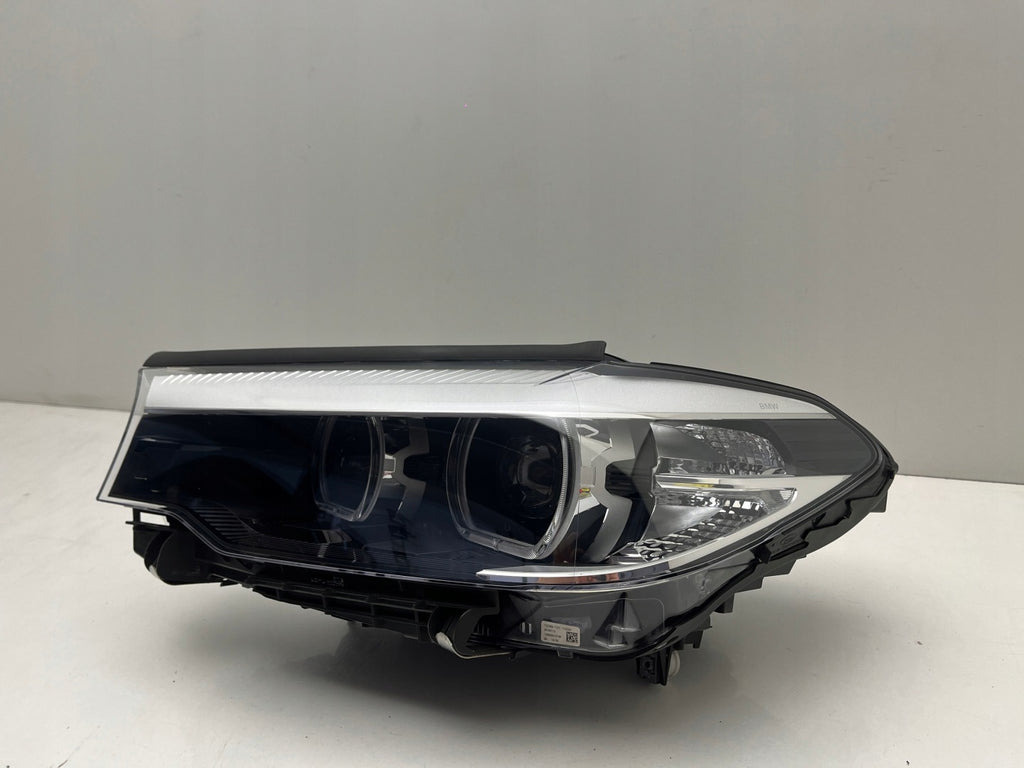 Frontscheinwerfer BMW 5 G31 G30 8499111-01 LED Links Scheinwerfer Headlight SCH2221320768ea