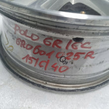 Load image into Gallery viewer, 1x Alufelge 15 Zoll 6.0" 5x100 40ET Glanz Silber 6R0601025R VW Polo 6r Rim Wheel FEL7269037789hc