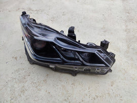 Frontscheinwerfer Toyota Corolla 81110-02T31-00 Rechts Scheinwerfer Headlight