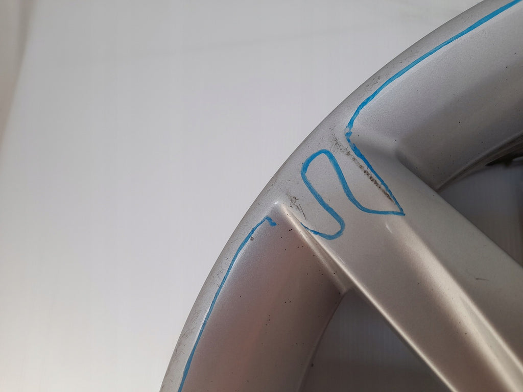 1x Alufelge 16 Zoll 7.0" 5x112 40ET Glanz Silber 3R0601025 Seat Rim Wheel