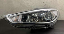 Load image into Gallery viewer, Frontscheinwerfer Hyundai I30 III 92101-G4020 Links Scheinwerfer Headlight SCH5670400325uy