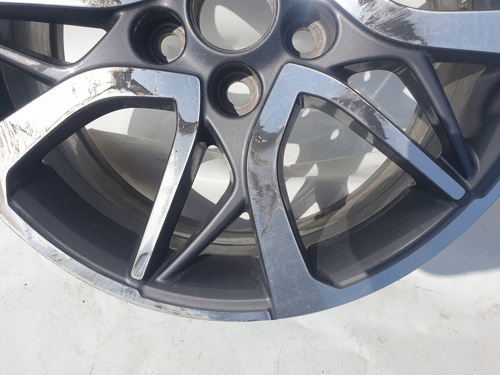 1x Alufelge 17 Zoll 7.0" 5x114.3 39ET PW4570R002 Toyota Corolla Rim Wheel