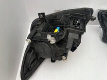 Laden Sie das Bild in den Galerie-Viewer, Frontscheinwerfer Mercedes-Benz Vito A4479064600 A4479069800 LED Ein Satz SCH1466150516yo