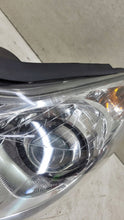 Laden Sie das Bild in den Galerie-Viewer, Frontscheinwerfer Opel Corsa D 93189365 Links Scheinwerfer Headlight SCH5694597078yk