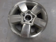 Laden Sie das Bild in den Galerie-Viewer, 1x Alufelge 17 Zoll 7.5" 5x114.3 Glanz Silber 5HB17 Jeep Grand Cherokee II Wj Wg FEL7990658553fs