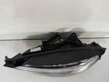 Laden Sie das Bild in den Galerie-Viewer, Frontscheinwerfer Volvo V60 II S60 III 32404685 Full LED Links Headlight SCH5840297184ba