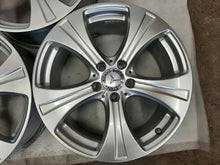 Load image into Gallery viewer, 4x Alufelge 18 Zoll 8.0&quot; 5x112 38ET Glanz Silber A2534010800 Mercedes-Benz Glc
